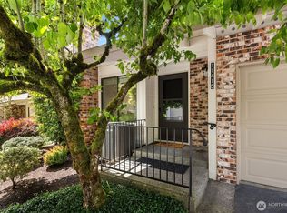 11415 105th Pl NE #H27, Kirkland, WA 98033