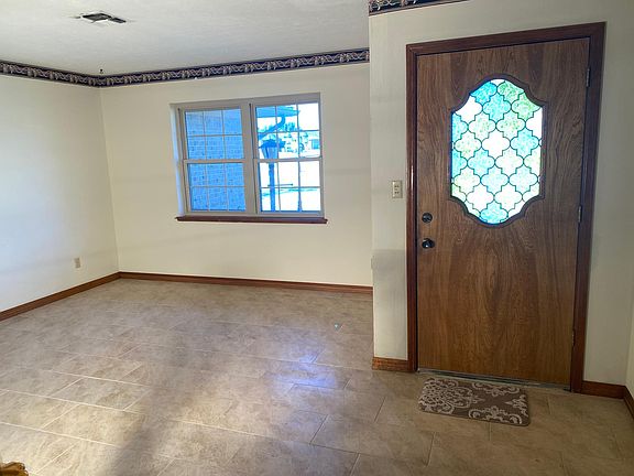 2nd image of 8008 NW Lawton Ave