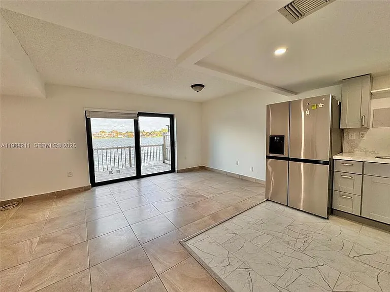 401 NW 109th Ave #2A — Photo 8