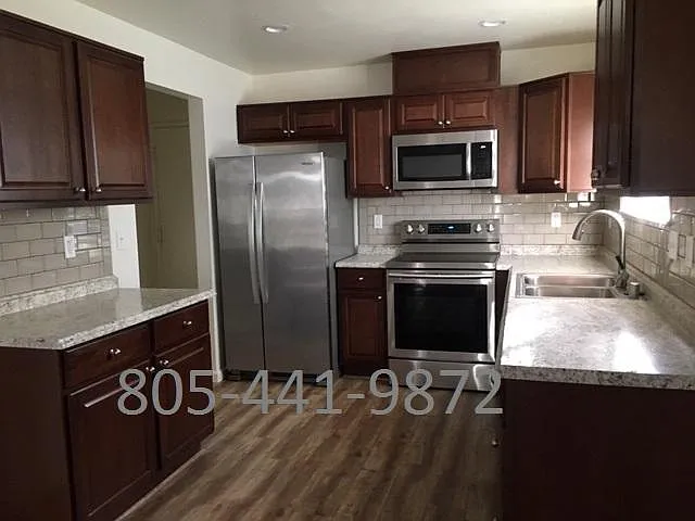 1408 Southwood Dr — Photo 3