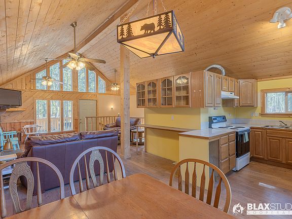 5th image of 6990 Harebell Ave