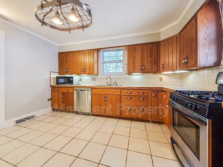38 Keowee Ave — Photo 12