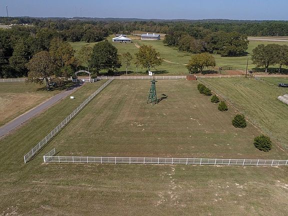 4th image of 14680 Caddo Creek Cir