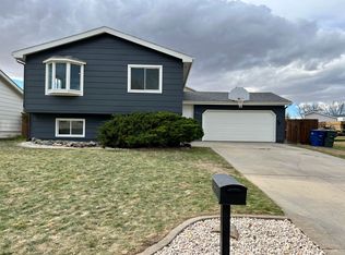 1492 N Heights Rd, Sheridan, WY 82801
