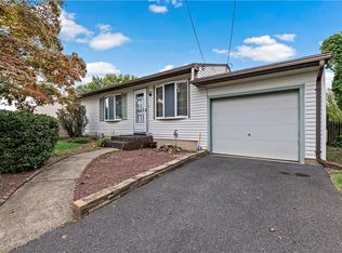 1334 Ridge Trl, Easton, PA 18040