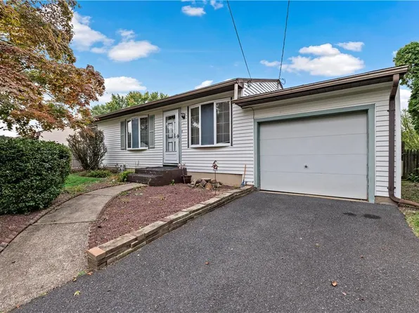 1334 Ridge Trl, Easton, PA 18040