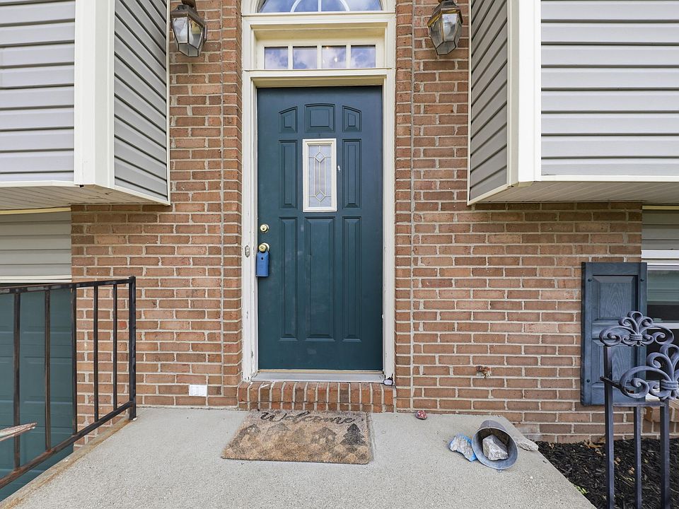 1st image of 602 Brookwood Dr