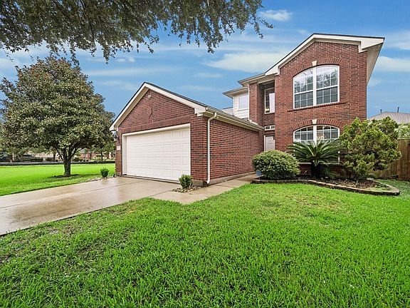 2nd image of 2709 Los Alamos Cir