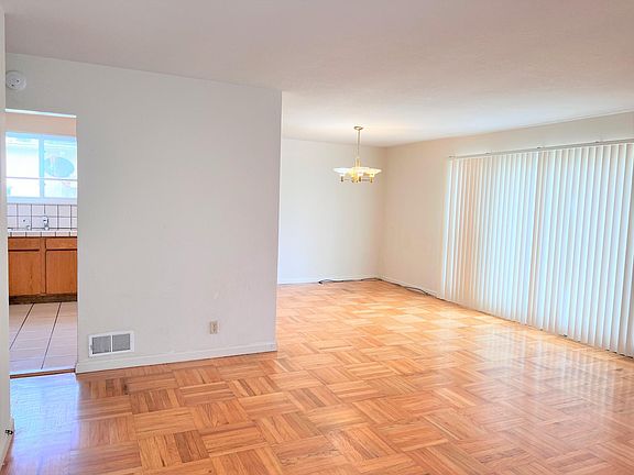 3rd image of 88 Avalon Dr