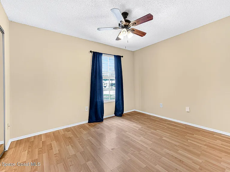 1923 Sugarberry Ct NE — Photo 36
