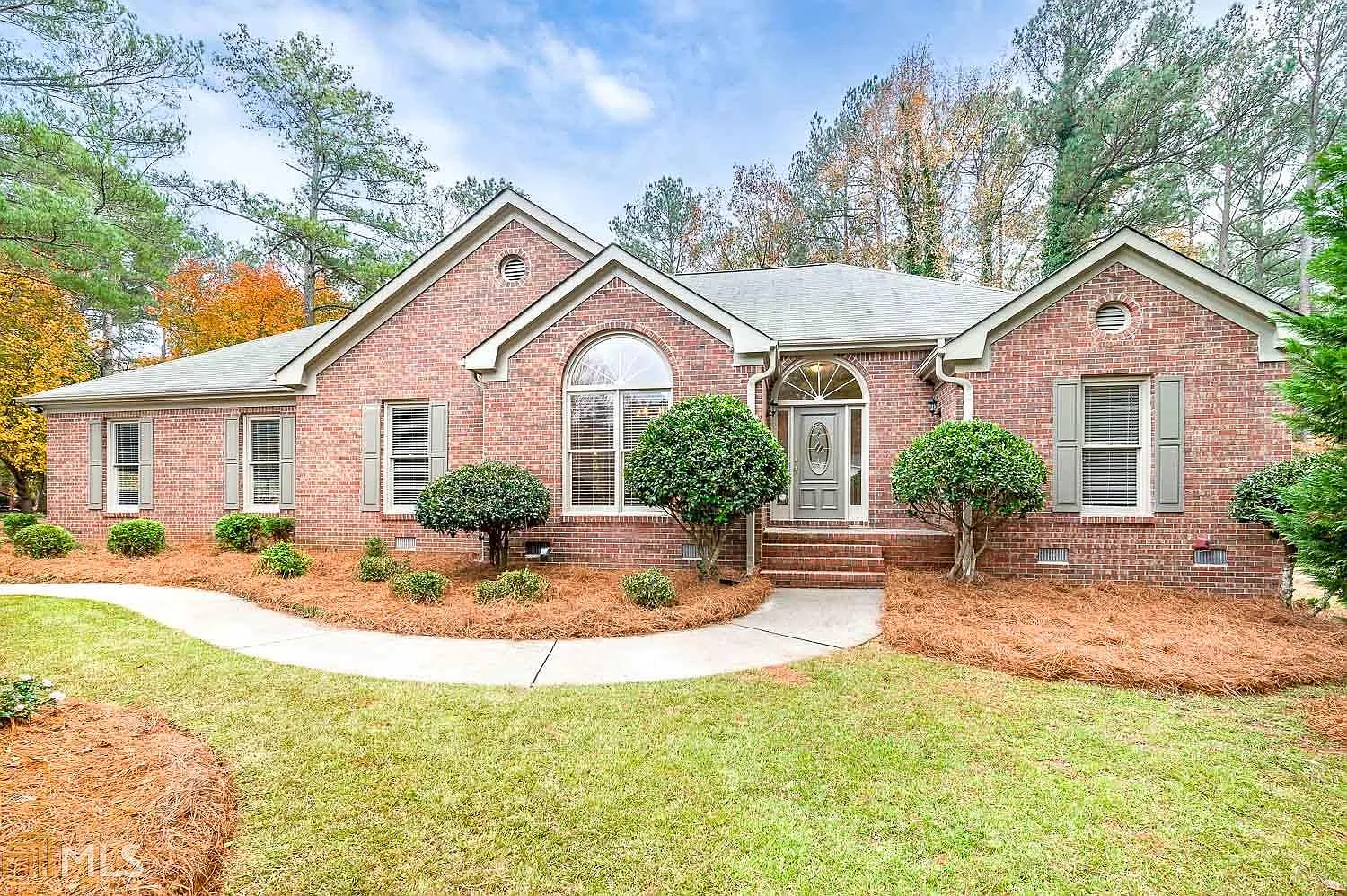 1286 Lake Forest Ln photo 1