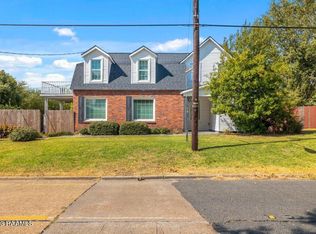 1302 Common St #1, Lake Charles, LA 70601