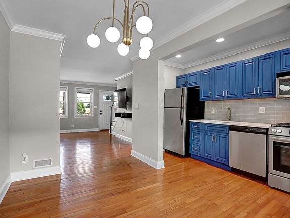 5th image of 406 Kane St