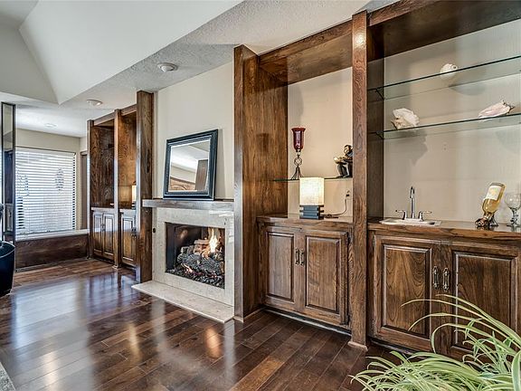 4th image of 4413 Saint Patrick Dr