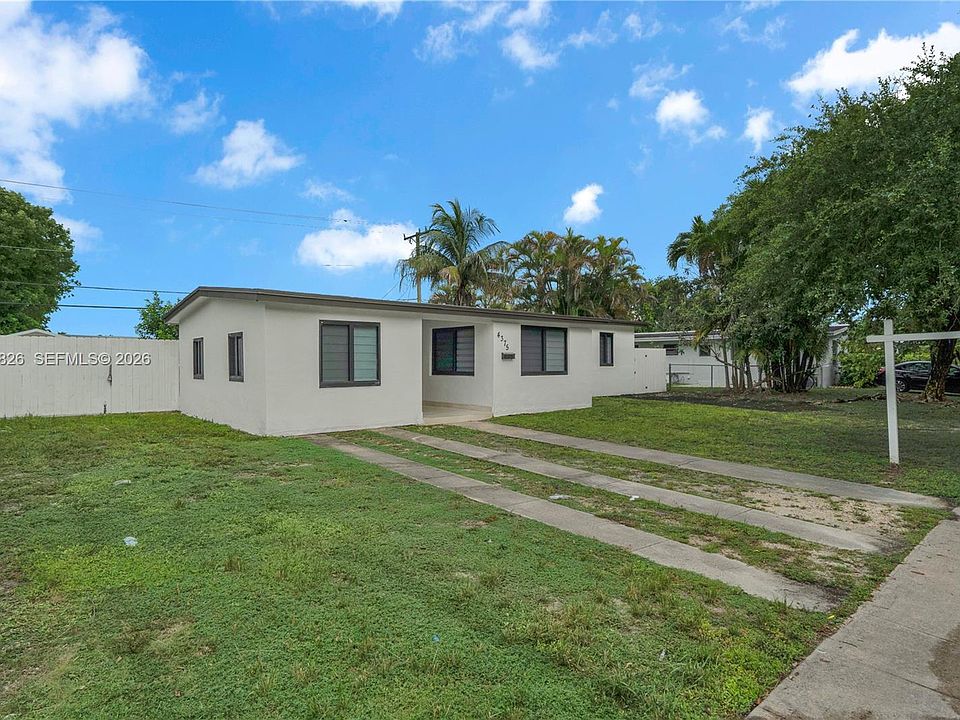 1st image of 4375 SW 112th Ave