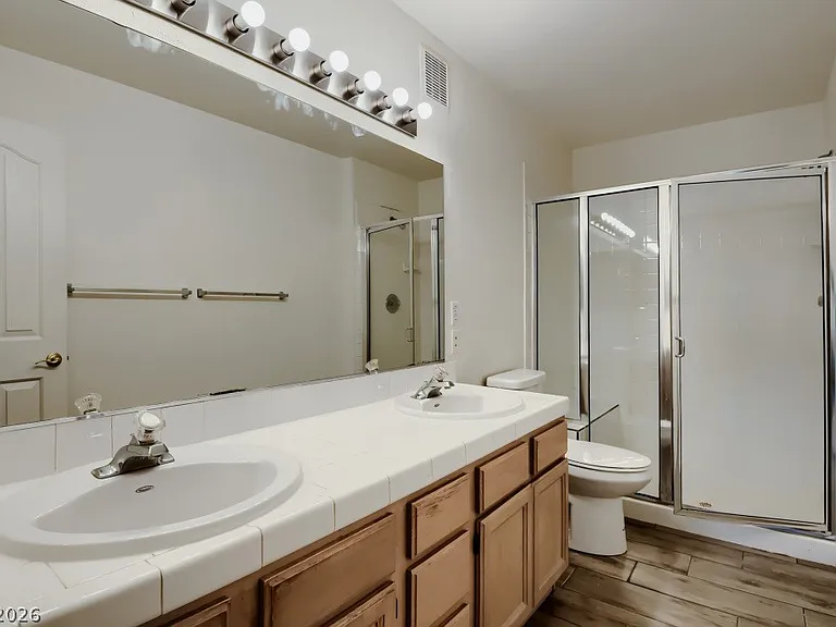 8452 Boseck Dr #146 — Photo 11
