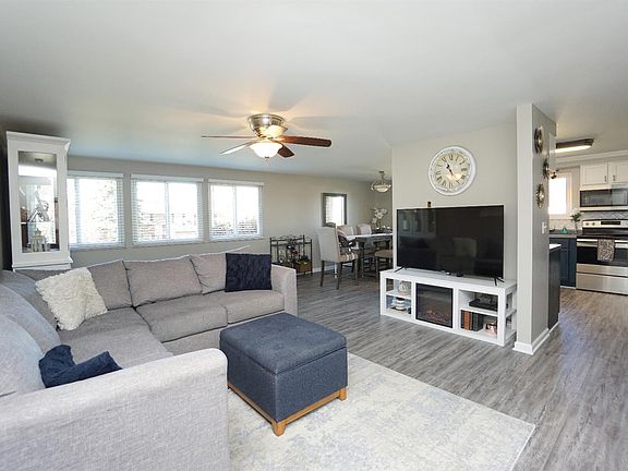 4th image of 7686 Devonwood Dr