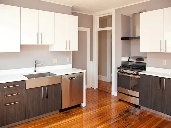 (undisclosed Address), Somerville, MA 02143