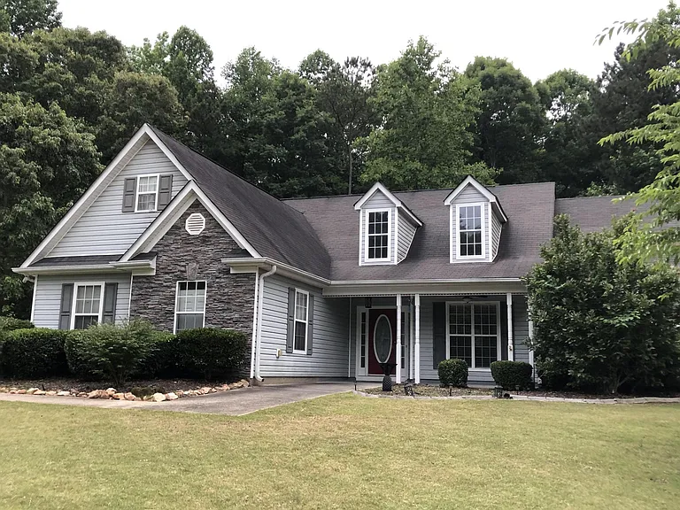 250A Dillion Dr — Photo 2