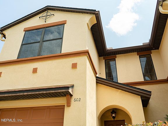 3rd image of 602 BRIAR WAY Lane