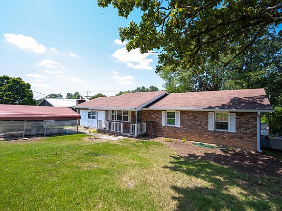 2nd image of 4803 Cordelia Ln
