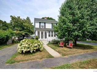27 Orange St, Fairfield, CT 06824