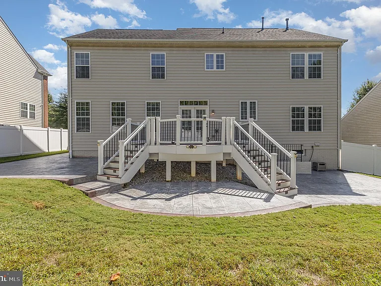 2114 Jellico Ct — Photo 38