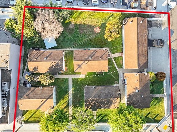 4th image of 335-339 Centinela Ave