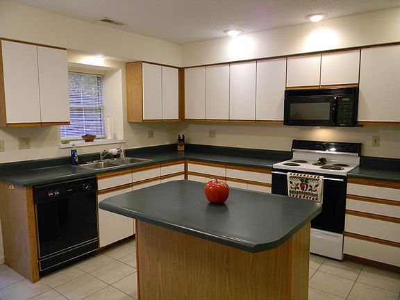 2nd image of 5189 W Louisville Ct