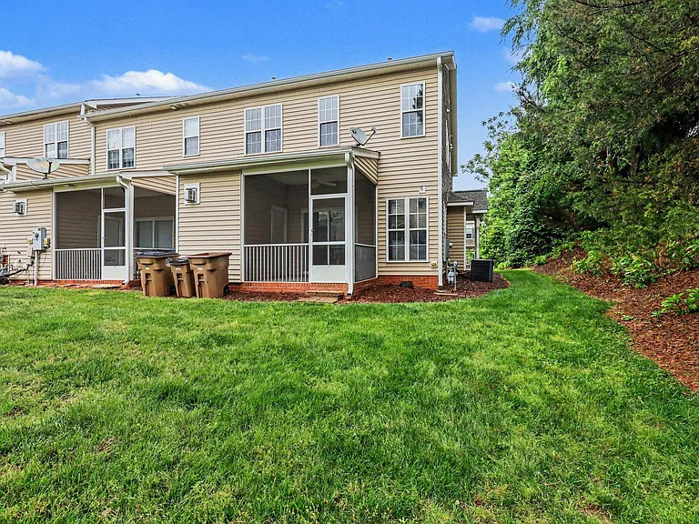 306 Sugar Maple Ave — Photo 24