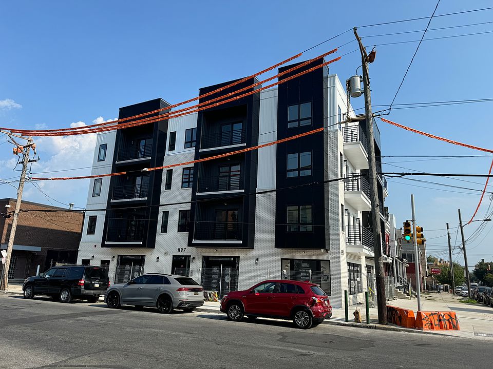 1st image of 893 Belmont Ave #6