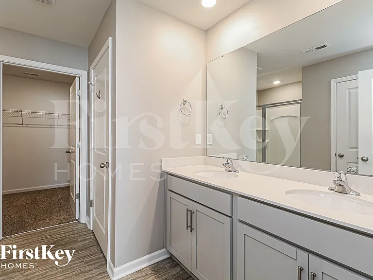 5048 Deisy May Ln — Photo 17
