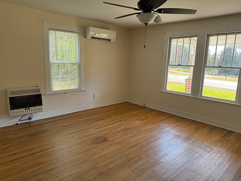 1181 State Highway 704 Rd — Photo 15