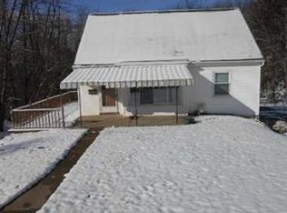 2017 Circle Dr, Aliquippa, PA