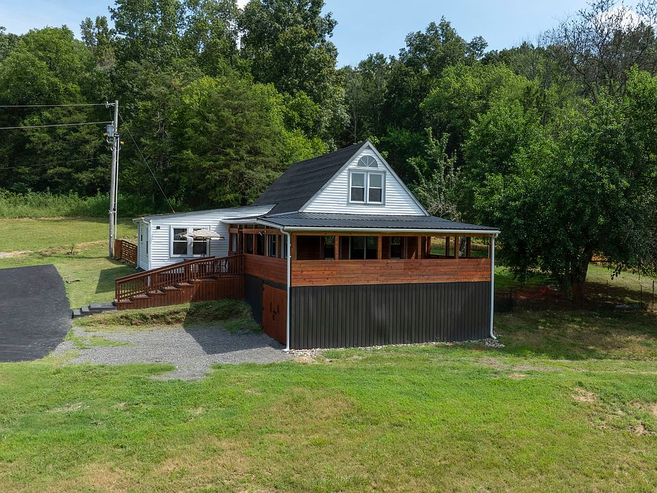 1st image of 3203 Statesville Rd