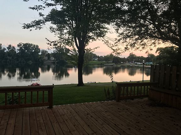 4th image of 42229 Scenic Ln
