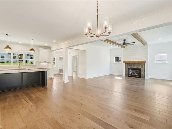 5th image of 8933 Maltese Ct