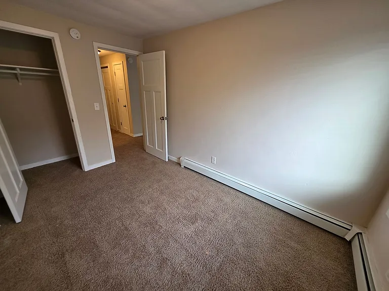 5708 Monona Dr — Photo 5