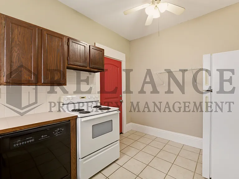 3422 E Douglas Ave #2-1 — Photo 19