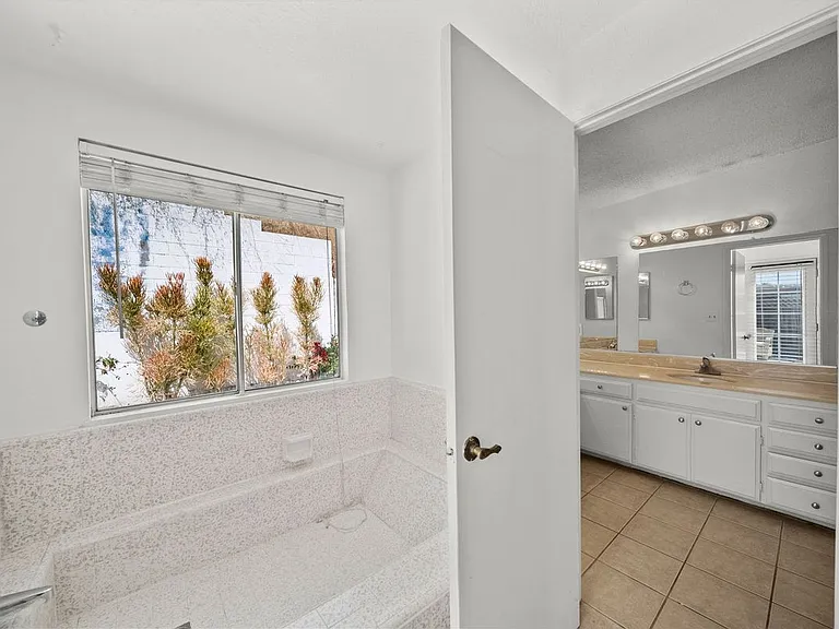 22647 Margarita Dr — Photo 19