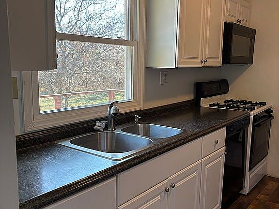 2nd image of 8529 N County Road 250 E