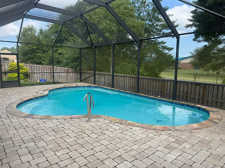316 Merlin Ct — Photo 35