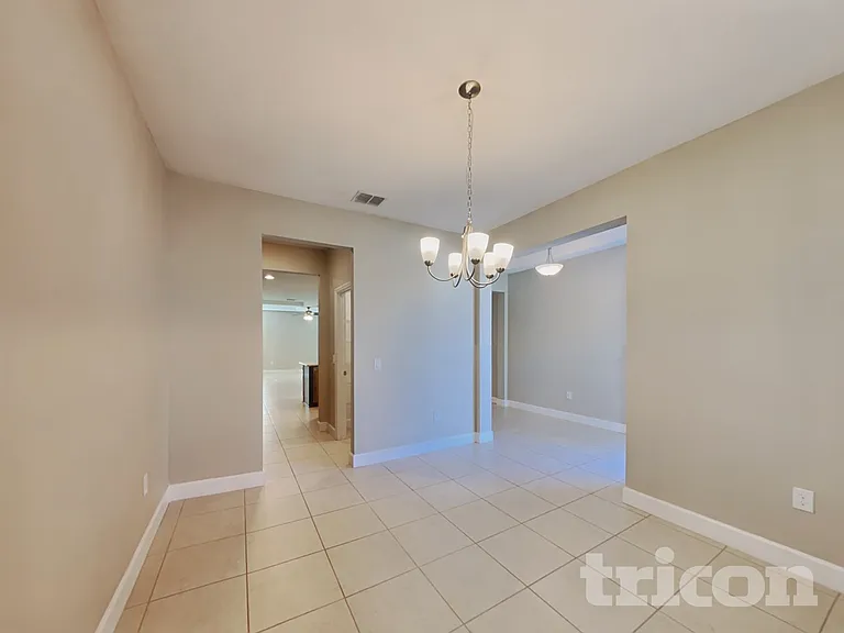 3932 Island Green Way — Photo 5