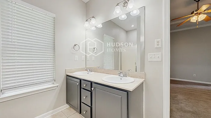 148 Highview Cv — Photo 16