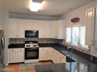 106 Cherrywood Dr, Gaithersburg, MD 20878