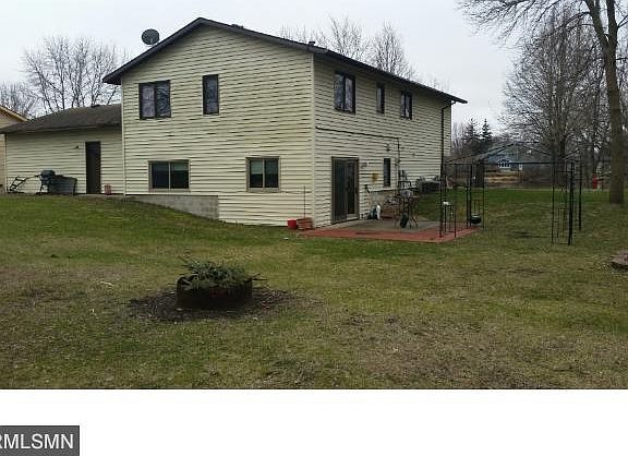 5th image of 203 E Hamberg St
