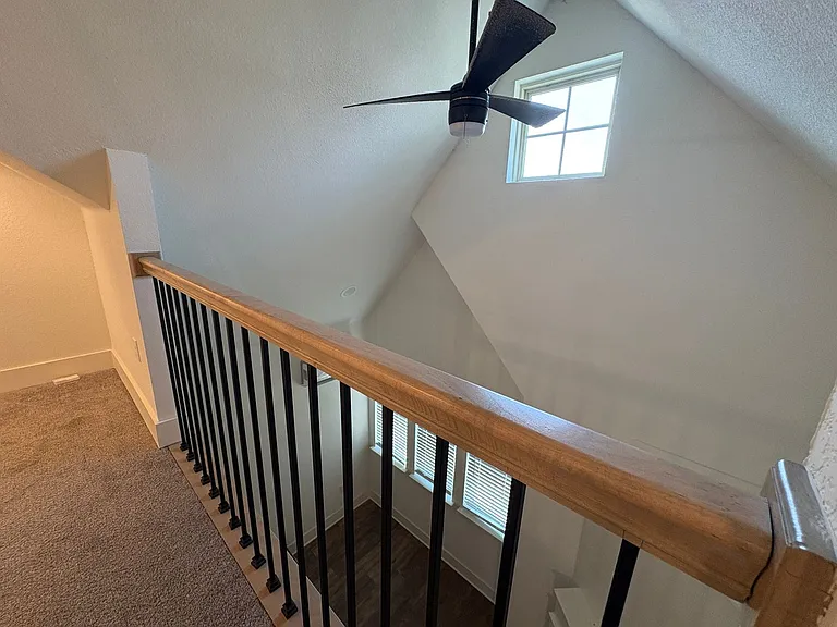 3846 W Somerville Ln — Photo 8