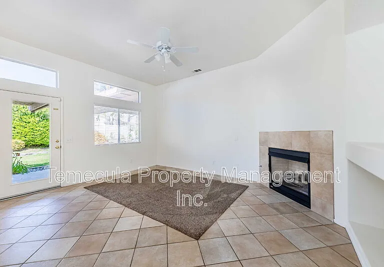 26440 Saint Ives Ct — Photo 4