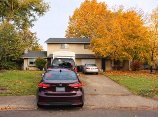 880 N Cloverleaf Loop, Springfield, OR 97477