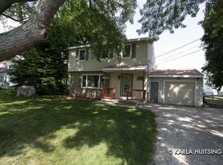 5152 Canal Ave SW, Wyoming, MI 49418